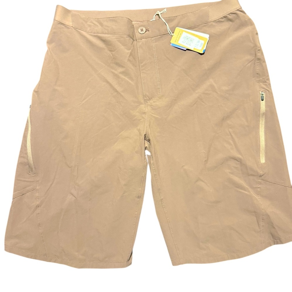 Patagonia Landfarer MTB bike over shorts size 38